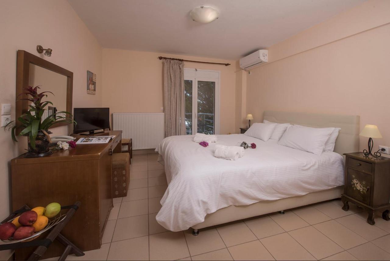Filoxenia Hotel 볼로스 외부 사진